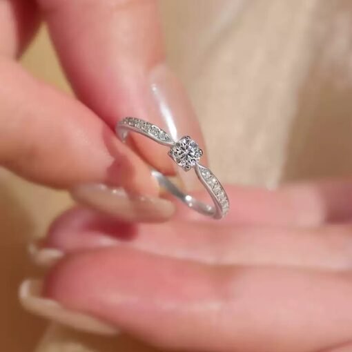 0.3 Carats Moissanite Ring 925 Sterling - Image 4