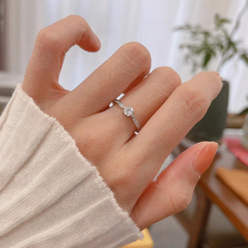0.3 Carats Moissanite Ring 925 Sterling - Image 5